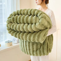 Wolke Plüschdecke Olivgrün
